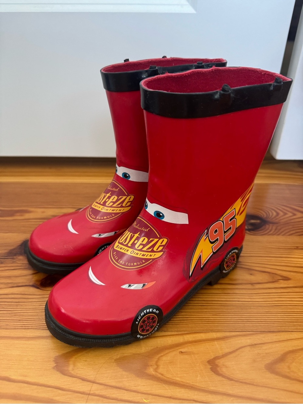 Disney Cars Lightning McQueen Red Kids toddler Rain Boots size 12